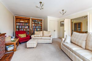 Lounge- click for photo gallery